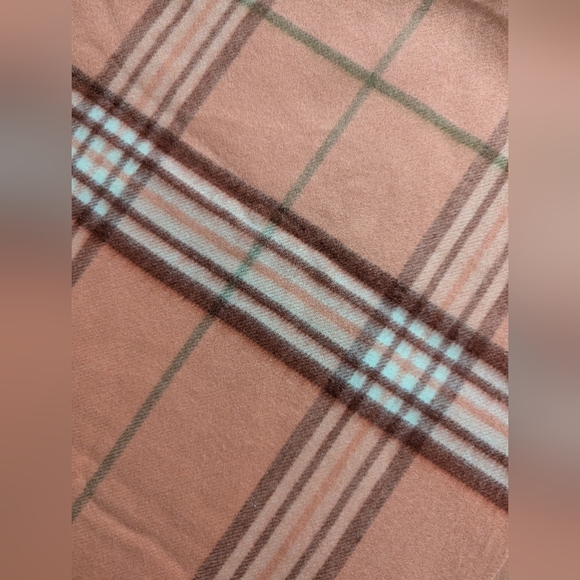 NWT Lord & Taylor Plaid Apricot Fringed Scarf - Picture 3 of 5